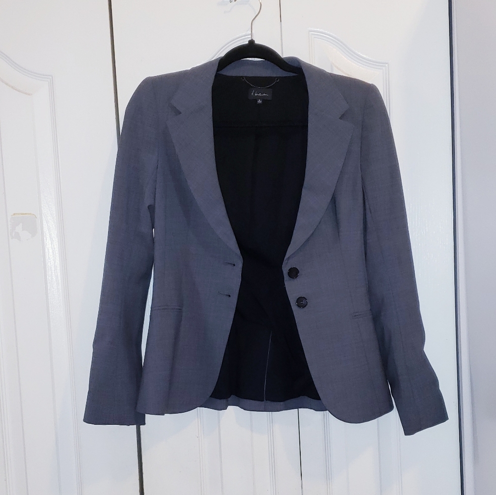 Aritzia Talula Babaton Blazer